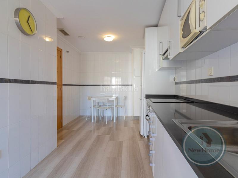 Foto 29bdb706-1974-40e5-bd1b-c980cecf663d. Flat in Playa Levante Santa Pola