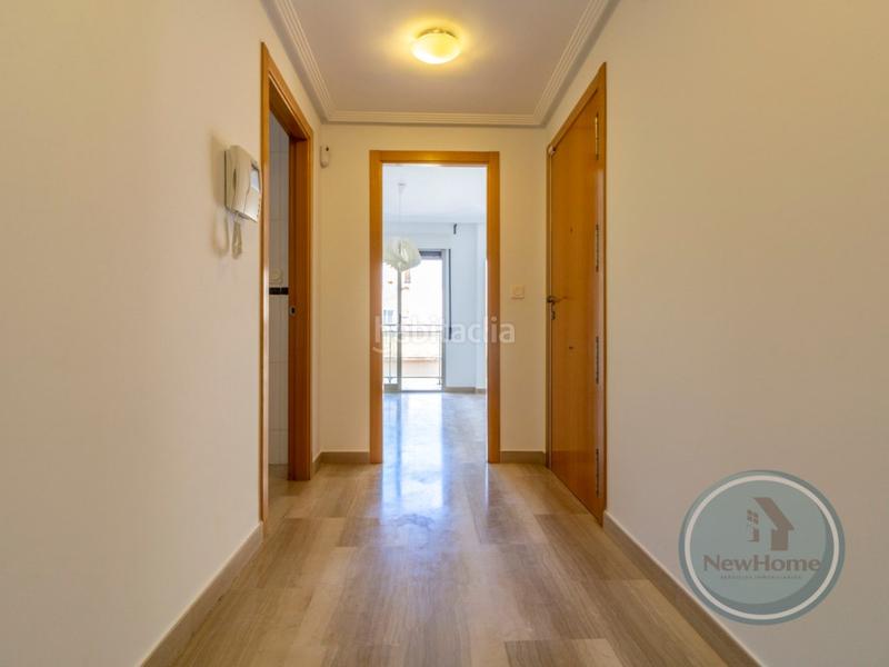 Foto 611f6c90-b3bc-467a-8572-828b47cfa54a. Flat in Playa Levante Santa Pola