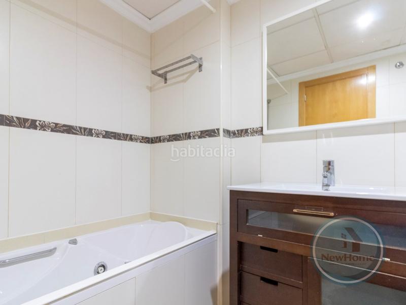 Foto 64f3da6d-aadb-4fc9-8c30-3c8d90230517. Flat in Playa Levante Santa Pola