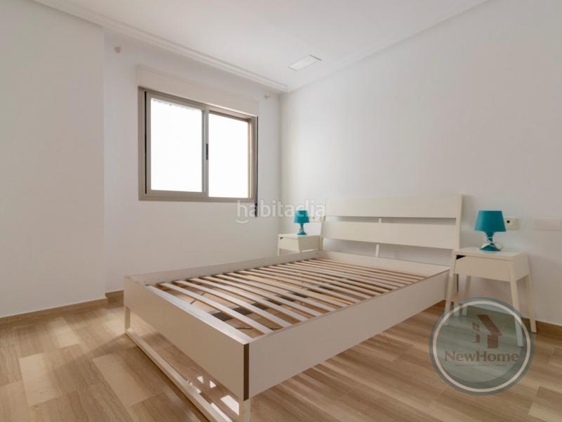 Foto 8c02912c-37ca-4f9a-b065-174ead463140. Flat in Playa Levante Santa Pola