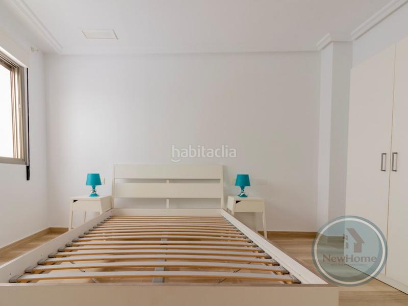 Foto ca0e0ad6-5bf0-4cfd-b4e5-40c956715519. Flat in Playa Levante Santa Pola