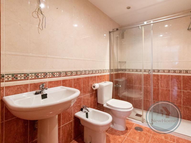 Foto 8914bbb3-d3b9-4f27-bfb3-e3f05fc62299. Pis a Ensanche-Diputación Alicante