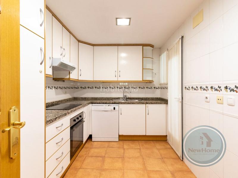 Foto d0207fd0-9b16-4ecc-98de-67e869a42b4b. Pis a Ensanche-Diputación Alicante