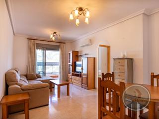 Piso  Calle gran via. Disfruta de la costa