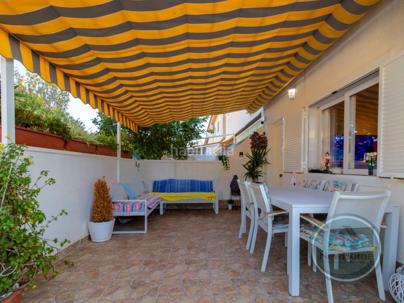 Foto e3d94ee0-db01-4e03-9d49-339ca3a21860. Casa adosada ideal para vivir en la playa! en Monte Faro-Altomar II Santa Pola