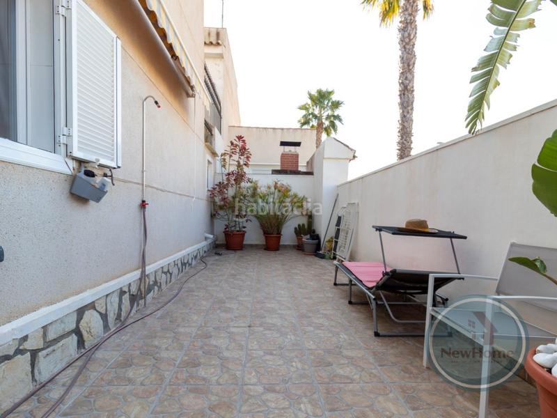 Foto e975dcb6-a0a5-4072-8e5a-f9f0d505c4d6. Casa adosada ideal para vivir en la playa! en Monte Faro-Altomar II Santa Pola