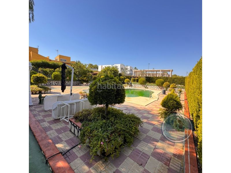 Foto 4543ff24-54f2-4a6d-92a7-88c9226eebf2. Xalet amb calefacció aparcament piscina a L´Albir Alfàs del Pi (l´)