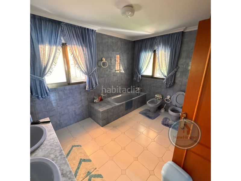 Foto bc20c30c-33d0-46cc-b2a3-385ef2f4ae21. Xalet amb calefacció aparcament piscina a L´Albir Alfàs del Pi (l´)
