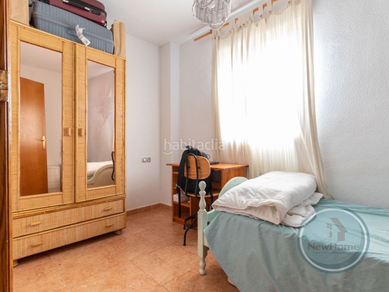 Foto 75142911-4465-49a6-add4-3b0184690228. Pis amb piscina a Haygon-Universidad Sant Vicent del Raspeig