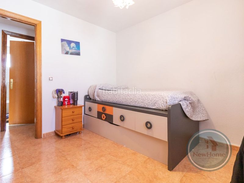 Foto b2ed176d-b77a-41e7-9cbd-baa5d843be6c. Pis amb piscina a Haygon-Universidad Sant Vicent del Raspeig