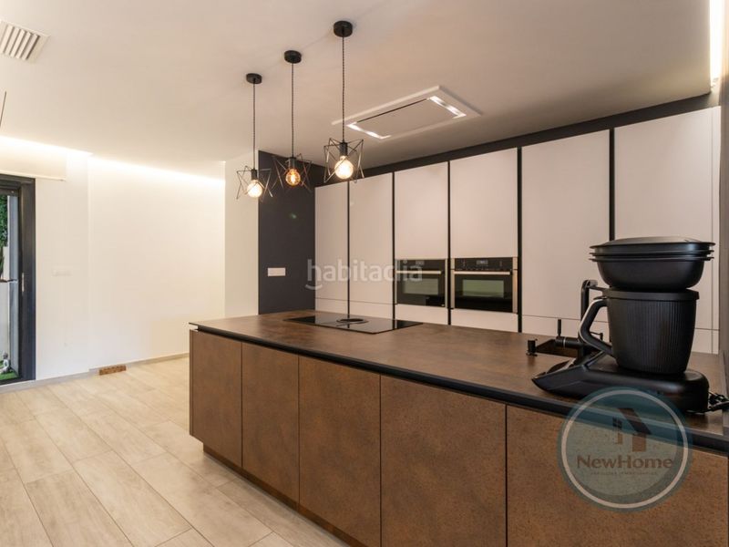 Foto 26a184fa-d7ae-45b7-8e17-0506b8d080b3. Pis amb calefacció aparcament piscina a El Travaló - Martínez Valero Elche / Elx