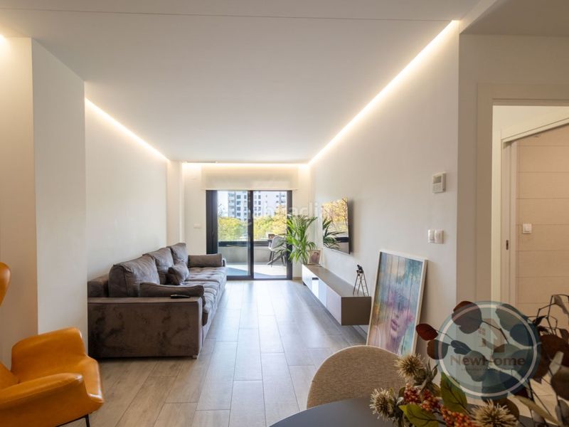 Foto ea56eec8-de78-4d14-acd2-cb768325e7e1. Pis amb calefacció aparcament piscina a El Travaló - Martínez Valero Elche / Elx