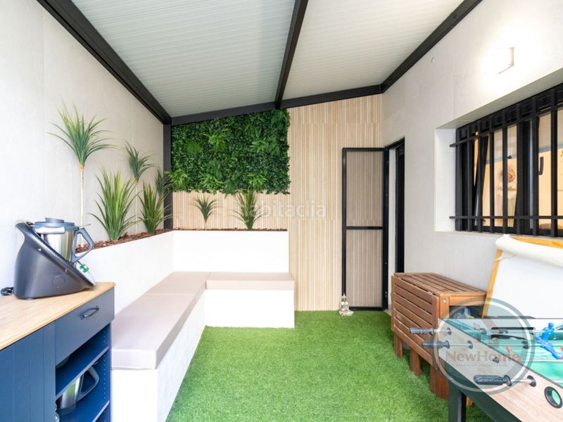 Foto f4b519e1-cae7-4f11-b1da-122b9391f084. Pis amb calefacció aparcament piscina a El Travaló - Martínez Valero Elche / Elx