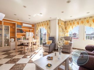 Etagenwohnung  Calle emilio hernandez selva. Confort, amplitud y luz!