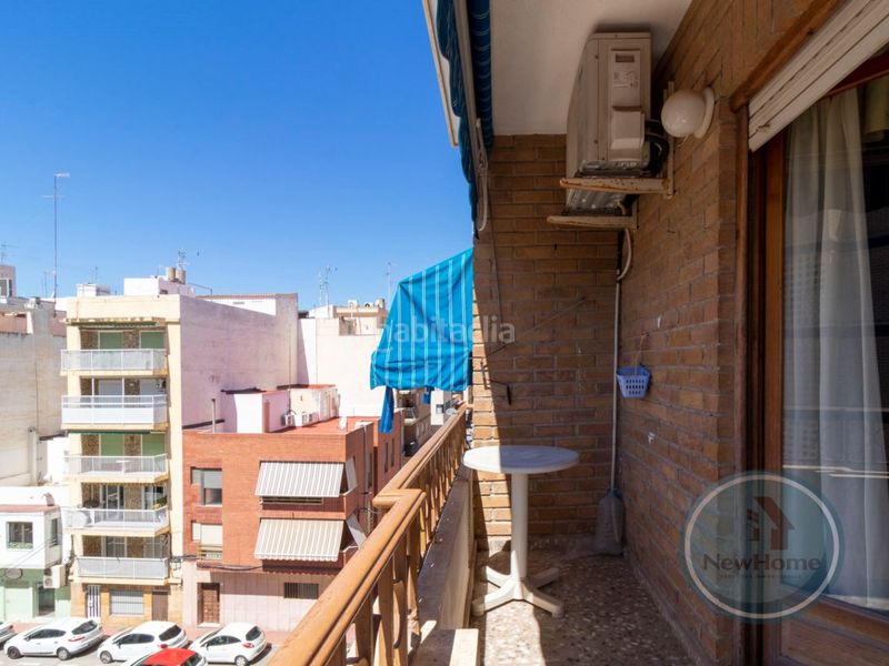 Foto ba9a4419-2842-4837-a4c9-fa55a9096784. Pis a Playa Levante Santa Pola