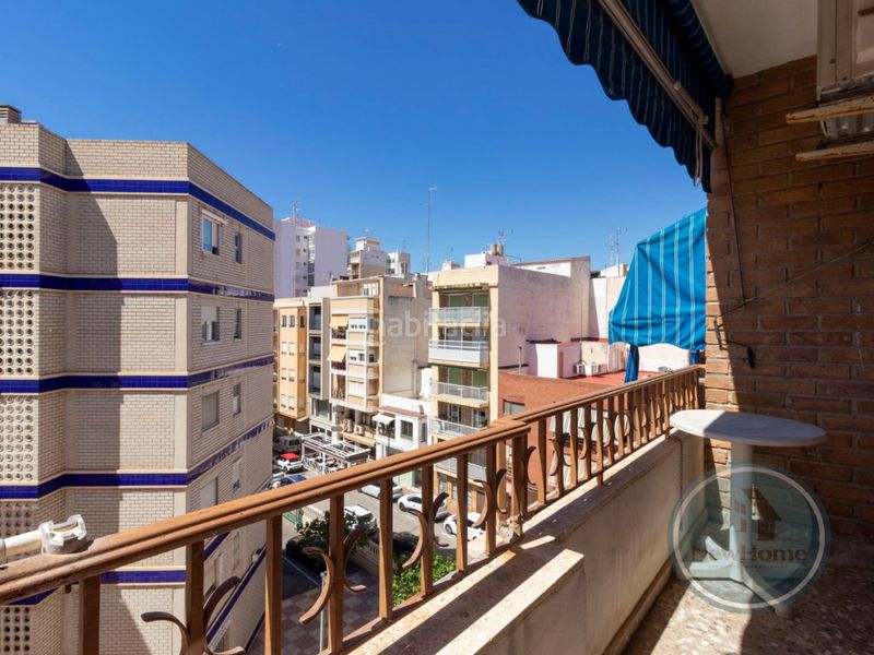 Foto ed6f44b7-2cef-4ff8-8c08-44e6d86b712c. Pis a Playa Levante Santa Pola