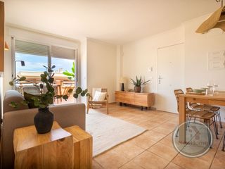 Etagenwohnung  Avenida alcoi. Entorno privilegiado!