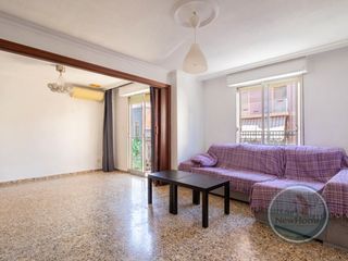 Appartamento  Calle esperidion porta requesen. En tu barrio de siempre