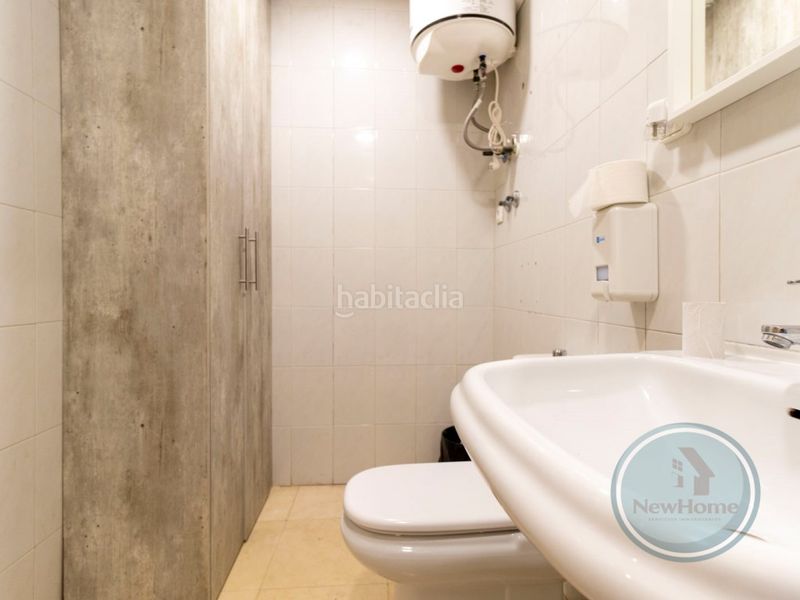 Foto 7b7a2753-8879-4353-90c8-0b0b49ea55f5. Local comercial a Sector V Elche / Elx