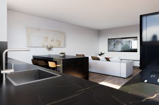 Àtic a Carrer de laureà miró 6. Ático dúplex de 4 hab 3 baños y gran terraza reformado en sant f