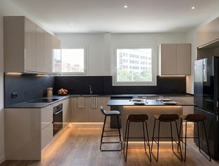 Àtic  Carrer de laureà miró 6. Ático dúplex de 4 hab 3 baños y gran terraza reformado en sant f