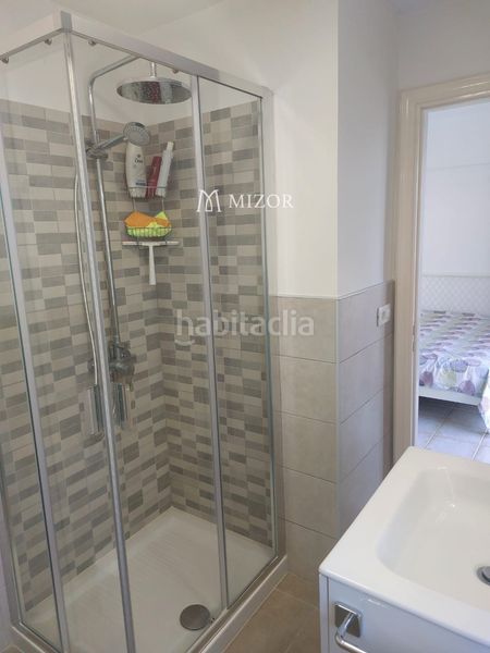 Foto 0baec9ce-2ab1-40b1-9dc9-acd65f2e59f4. Casa adossada amb aparcament piscina a Chayofa Arona