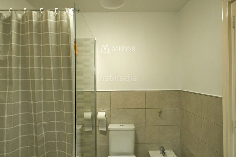 Foto 0e4c9f21-522f-4859-a92d-7219c78bf4c0. Casa adossada amb aparcament piscina a Chayofa Arona
