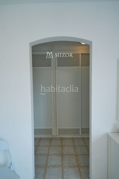 Foto b276a143-0e55-4013-9d67-ed367a75e231. Casa adossada amb aparcament piscina a Chayofa Arona