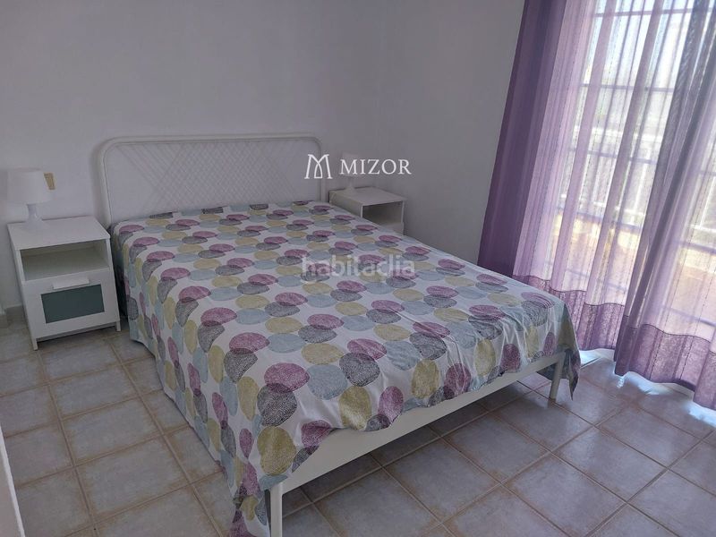 Foto bcd2ef11-a329-43e8-a80a-ff2810da9eb9. Casa adossada amb aparcament piscina a Chayofa Arona