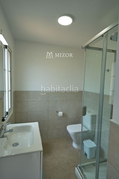 Foto be338a1f-63a0-4187-b5b9-fb3ddfc9ac2c. Casa adossada amb aparcament piscina a Chayofa Arona