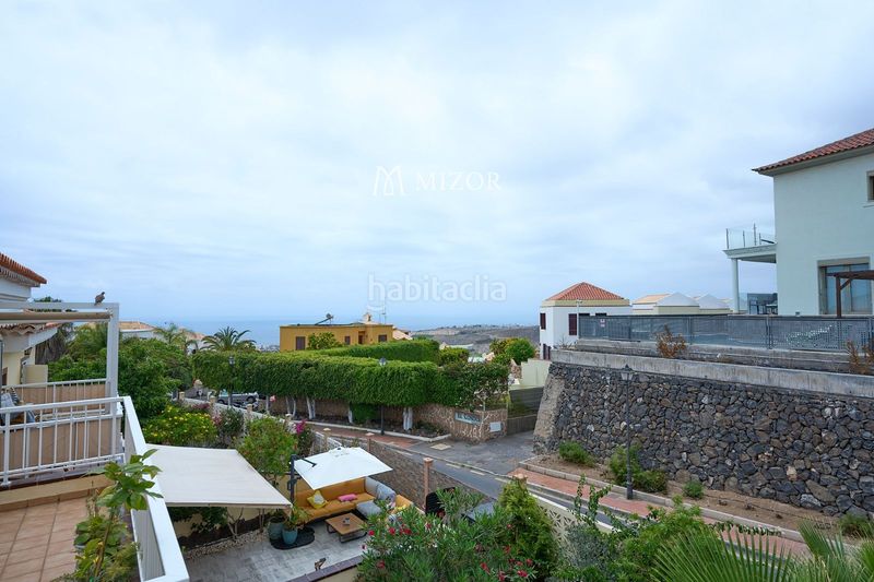 Foto d0e0ac6e-5c86-4c3d-86aa-98141c5835e7. Casa adossada amb aparcament piscina a Chayofa Arona