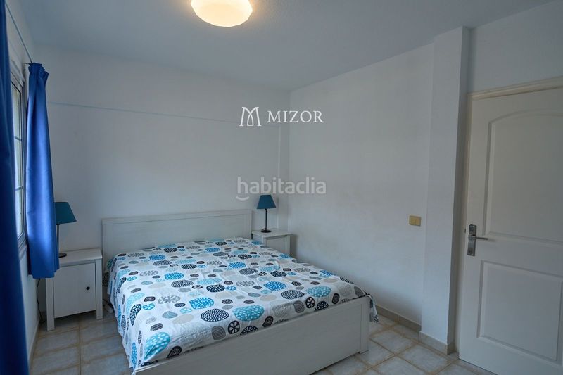 Foto d452d07f-f4f8-4abc-91e8-d3a35efd9c3c. Casa adossada amb aparcament piscina a Chayofa Arona