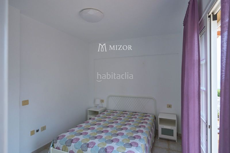 Foto f97363b2-fda5-434c-ab0a-6768bd581b37. Casa adossada amb aparcament piscina a Chayofa Arona