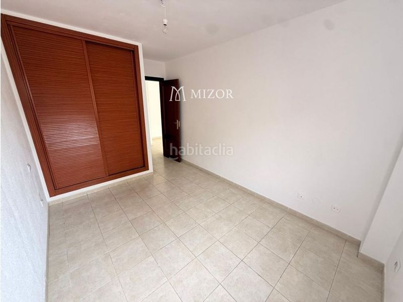 Foto 7d25116b-7fdc-4e89-990c-04f3e1a6cfb4. Pis amb aparcament a Cabo Blanco Arona