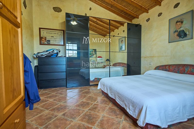 Foto 06506a43-33f6-41f6-a480-ab96781306d0. Casa amb aparcament a Guía de Isora interior Guía de Isora