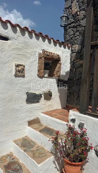 Foto 647a1e46-e837-4c63-b2d1-9ba3a9a881c3. Casa amb aparcament a Guía de Isora interior Guía de Isora