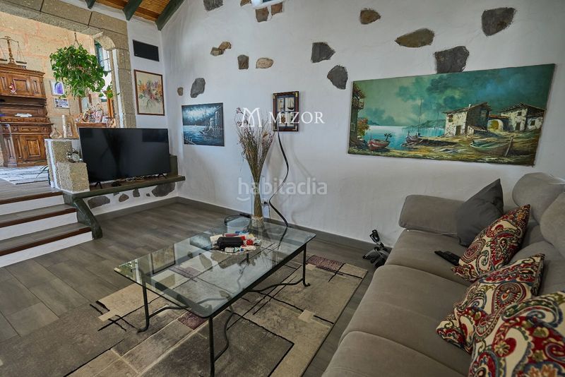 Foto 739f131e-7bc7-42ee-9b5d-d718c8f69022. Casa amb aparcament a Guía de Isora interior Guía de Isora