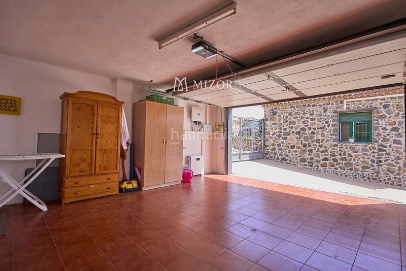Foto a04f7f86-e833-453e-96a9-ce1164bf6813. Casa amb aparcament a Guía de Isora interior Guía de Isora