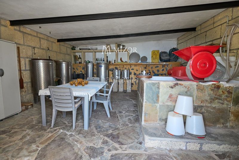 Foto f2ab561f-b97c-4d53-b64c-e3ea218ccb9b. Casa amb aparcament a Guía de Isora interior Guía de Isora