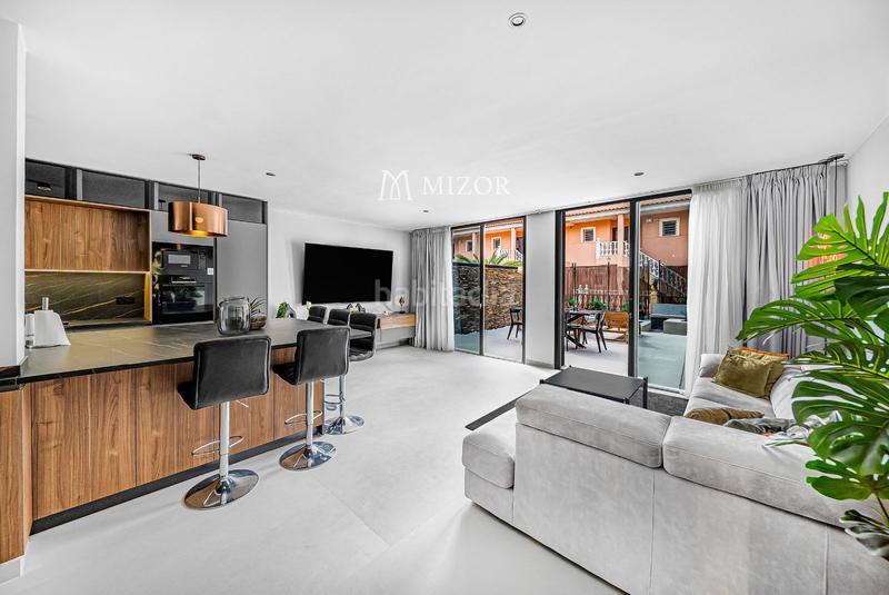 Foto 0fc2f55b-20ee-4358-b4b1-575e1b26234b. Maison avec parking piscine dans Playa del Duque Adeje