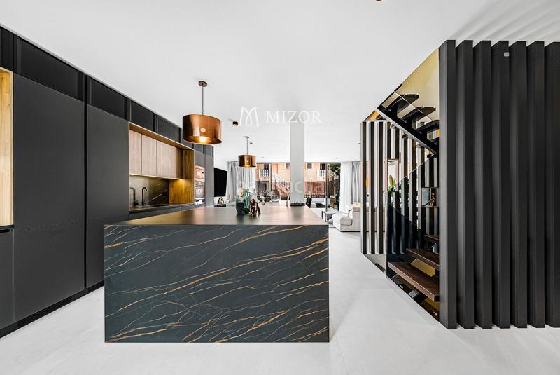 Foto 7d97405d-dac9-4260-a4aa-68a7fc70ea7a. Maison avec parking piscine dans Playa del Duque Adeje