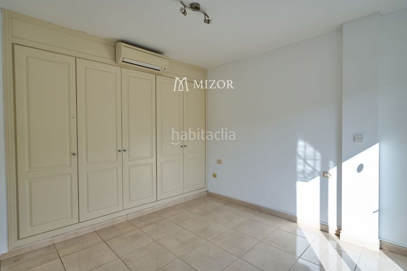 Foto 18e33339-350d-4cec-b381-390b886c1f50. Casa adossada amb aparcament piscina a Playa de Fañabé Adeje