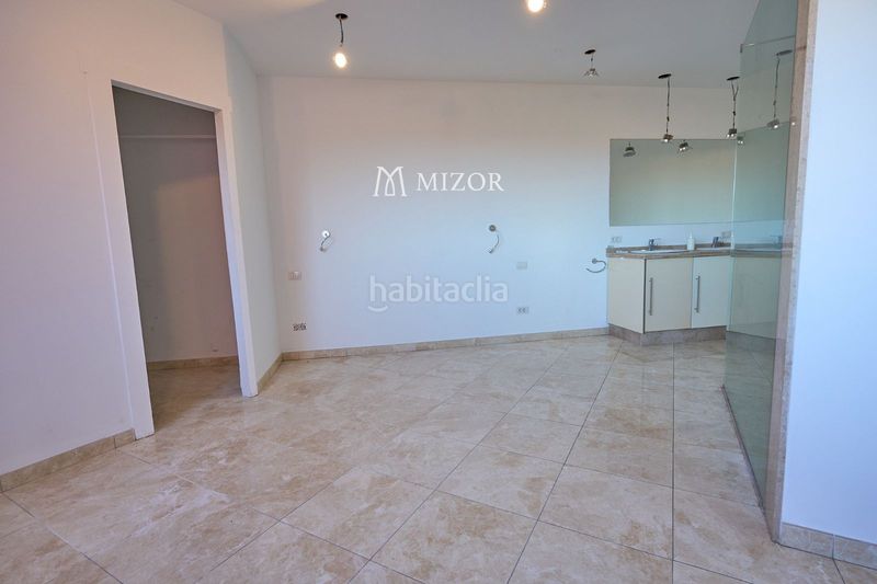 Foto 62d72c2d-8275-419d-978c-2554e4e52f53. Casa adossada amb aparcament piscina a Playa de Fañabé Adeje