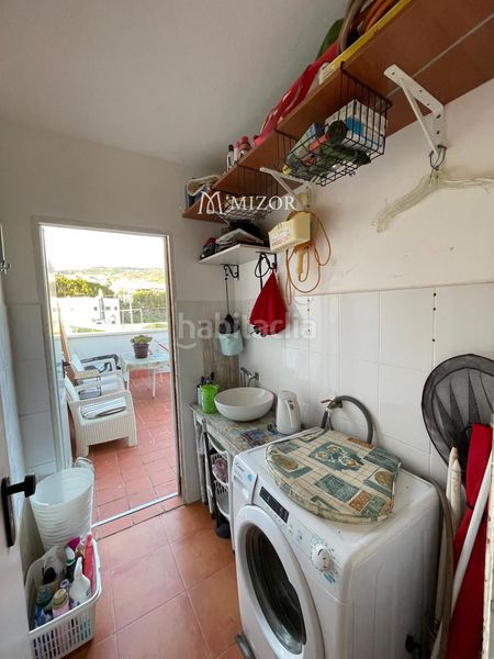 Foto c67042d3-656d-43e2-8c64-ef97065a8ec0. Pis amb aparcament a La Camella Arona