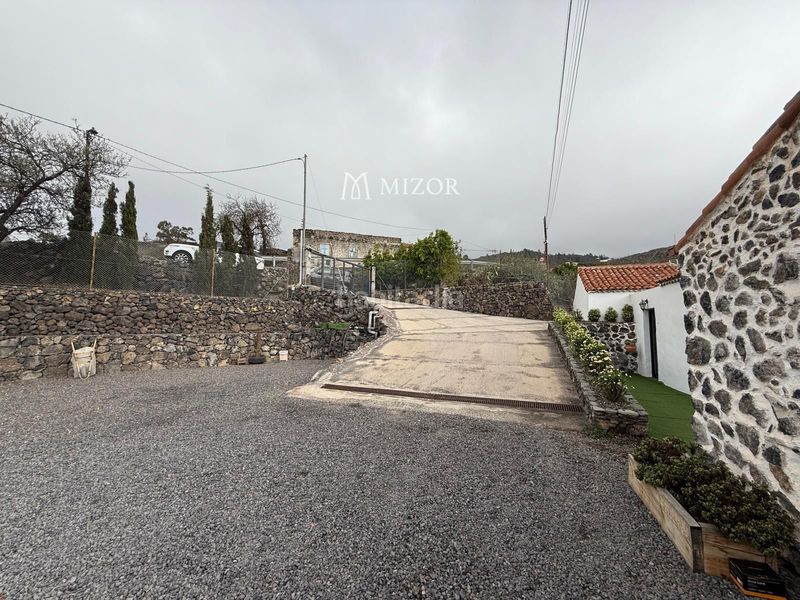 Foto 1bf556df-bce4-43f5-83b7-a6cd1c1a68aa. Casa a Guía de Isora interior Guía de Isora