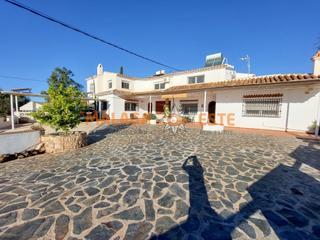 Casa en Almayate Bajo