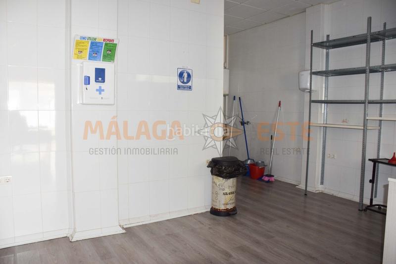Foto 973c388a-1c5a-4433-8bc9-0ff839b5e6c1. Rent business premise in Algarrobo Costa