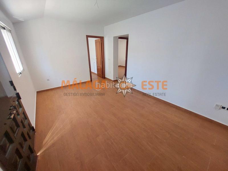 Foto 61693c33-d384-49ea-b971-0e61725696cc. Casale in Almayate Bajo