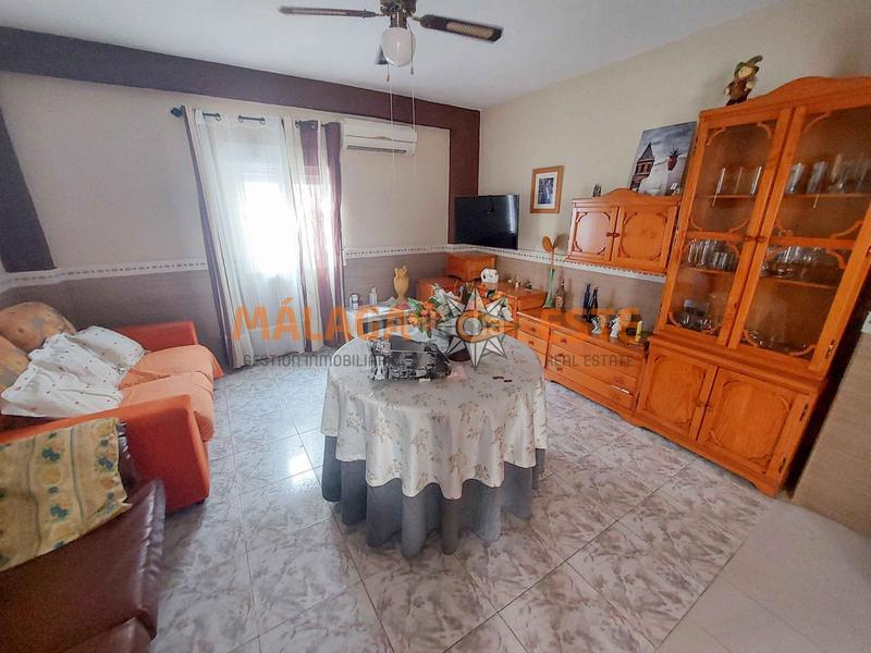 Foto 40509726-ebff-44c2-8f2a-fc56f3d81b58. Masia a Poniente-Faro Torre del Mar