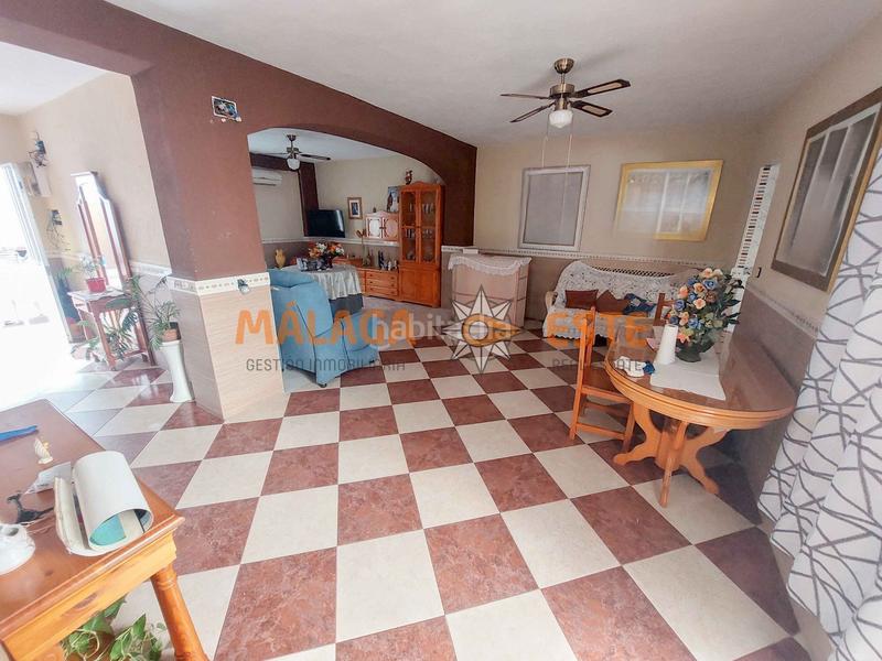 Foto 47ca9169-f240-4102-b116-ea4ae1896934. Masia a Poniente-Faro Torre del Mar